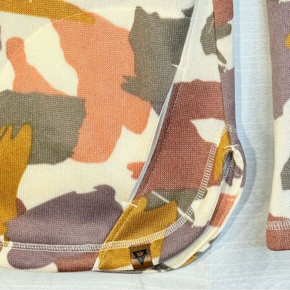 Liv Outdoor Camouflage hoodie 1/4 zip front lightweight size M - Picture 3 of 7